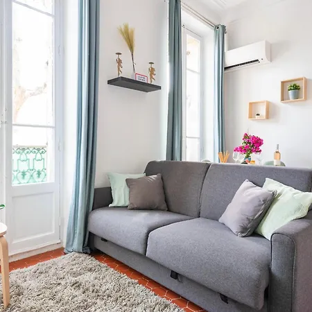 Apartment Bao Location: Couple's Retreat With Pet-friendly Charm
